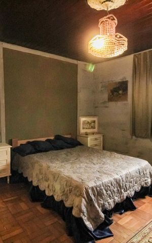 Casa à venda com 450m², 6 quartos e 1 vaga Casa à venda com 450m², 6 quartos e 1 vagaSuite 1