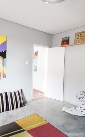 Casa à venda com 450m², 6 quartos e 1 vaga Casa à venda com 450m², 6 quartos e 1 vagaQuarto 4 - Edícula
