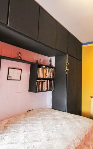 Casa à venda com 450m², 6 quartos e 1 vaga Casa à venda com 450m², 6 quartos e 1 vagaQuarto 2