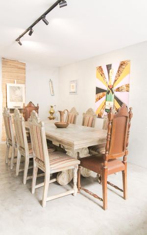 Casa à venda com 450m², 6 quartos e 1 vaga Casa à venda com 450m², 6 quartos e 1 vagaSala de Jantar