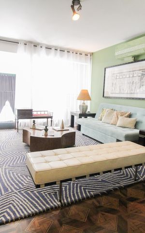 Casa à venda com 450m², 6 quartos e 1 vaga Casa à venda com 450m², 6 quartos e 1 vagaSala 2