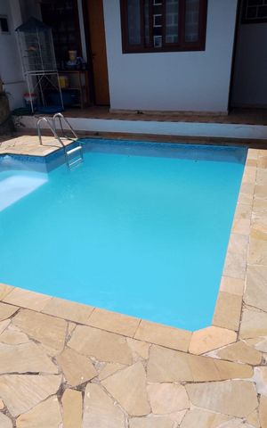Casa à venda com 350m², 4 quartos e 4 vagas