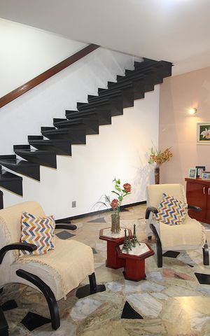 Casa à venda com 900m², 4 quartos e 7 vagasSala 2