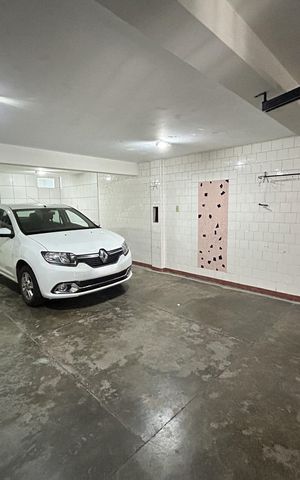 Casa à venda com 900m², 4 quartos e 7 vagasGaragem