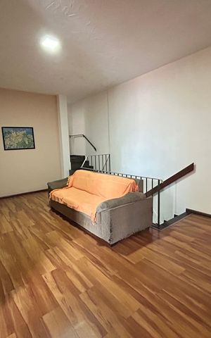 Casa à venda com 900m², 4 quartos e 7 vagasSala 4