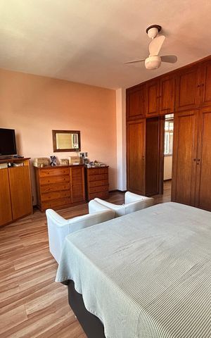Casa à venda com 900m², 4 quartos e 7 vagasSuíte 1