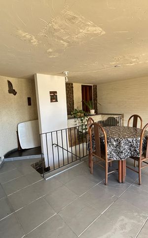 Casa à venda com 900m², 4 quartos e 7 vagasSala 5