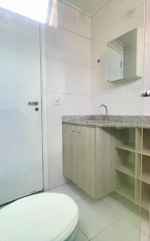 Apartamento para alugar com 88m², 2 quartos e 1 vaga Apartamento para alugar com 88m², 2 quartos e 1 vagaBanheiro 1