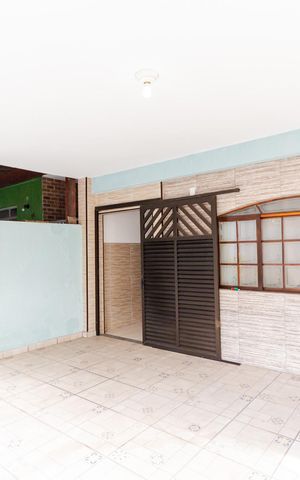 Casa de condomínio à venda com 120m², 2 quartos e 2 vagas Casa de condomínio à venda com 120m², 2 quartos e 2 vagasGaragem