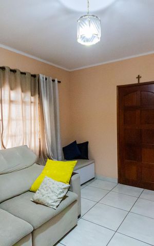 Casa de condomínio à venda com 120m², 2 quartos e 2 vagas Casa de condomínio à venda com 120m², 2 quartos e 2 vagasSala