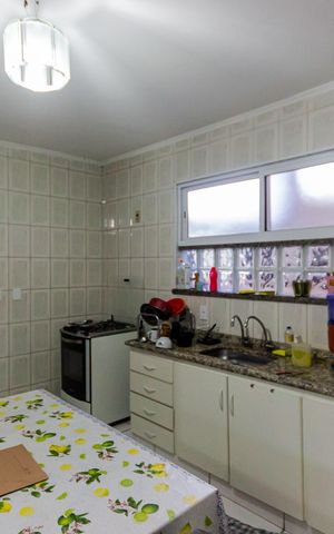 Casa de condomínio à venda com 120m², 2 quartos e 2 vagas Casa de condomínio à venda com 120m², 2 quartos e 2 vagasCozinha