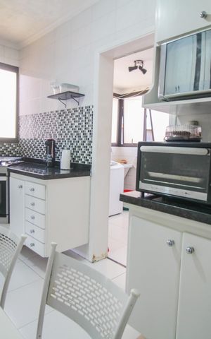 Apartamento à venda com 125m², 3 quartos e 3 vagasCozinha