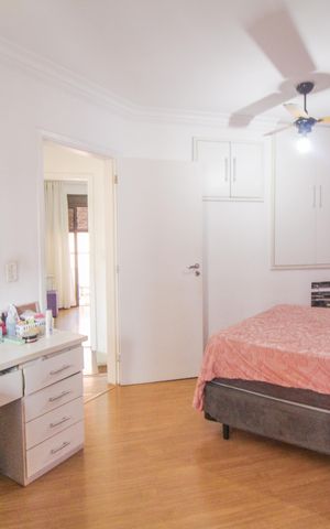Apartamento à venda com 125m², 3 quartos e 3 vagasQuarto 1