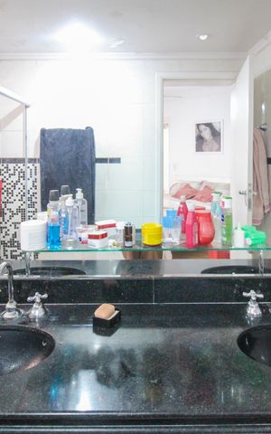 Apartamento à venda com 125m², 3 quartos e 3 vagasQuarto 3 - Banheiro - Suíte