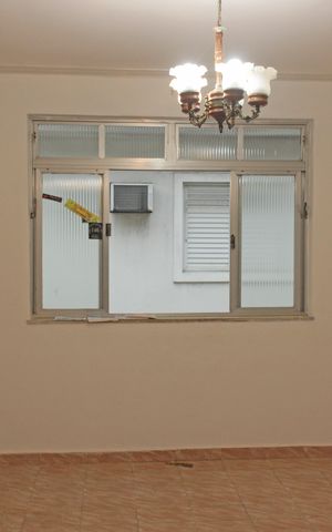 Apartamento para alugar com 80m², 2 quartos e 1 vagaSala