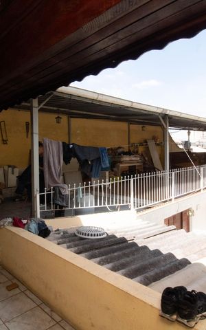 Casa à venda com 110m², 3 quartos e 4 vagas Casa à venda com 110m², 3 quartos e 4 vagasÁrea externa