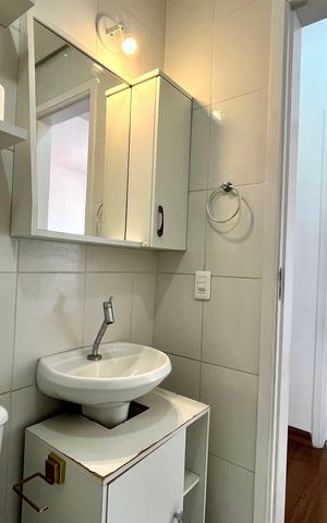 Apartamento à venda com 50m², 2 quartos e 1 vaga Apartamento à venda com 50m², 2 quartos e 1 vagaBanheiro