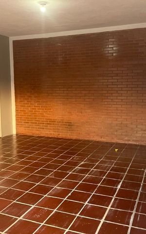 Casa à venda com 140m², 4 quartos e 4 vagas