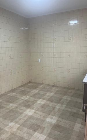 Casa à venda com 140m², 4 quartos e 4 vagas