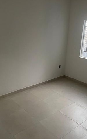Casa à venda com 140m², 4 quartos e 4 vagas