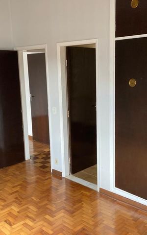 Casa à venda com 140m², 4 quartos e 4 vagas