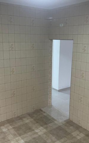 Casa à venda com 140m², 4 quartos e 4 vagas