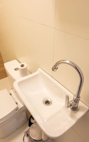 Apartamento à venda com 107m², 3 quartos e 2 vagas Apartamento à venda com 107m², 3 quartos e 2 vagasBanheiro de Serviço