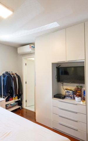 Apartamento à venda com 107m², 3 quartos e 2 vagas Apartamento à venda com 107m², 3 quartos e 2 vagasSuíte