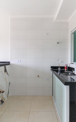 Casa à venda com 52m², 2 quartos e sem vaga Casa à venda com 52m², 2 quartos e sem vagaCozinha