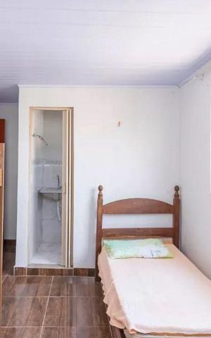 Casa para alugar com 275m², 13 quartos e 2 vagas