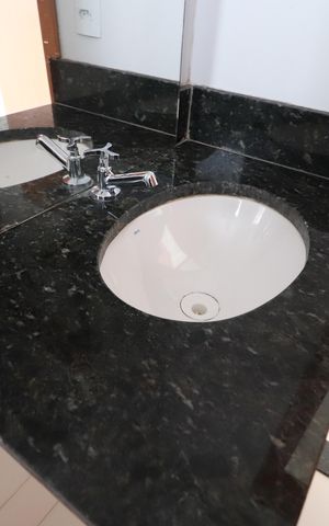Apartamento para alugar com 52m², 2 quartos e 1 vagaBanheiro Social