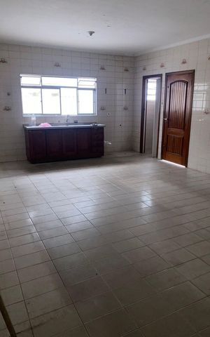 Casa à venda com 315m², 3 quartos e 4 vagas