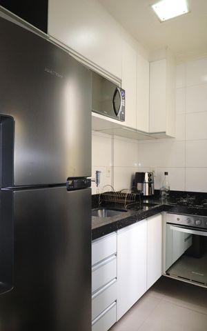 Apartamento à venda com 108m², 2 quartos e 2 vagasCozinha