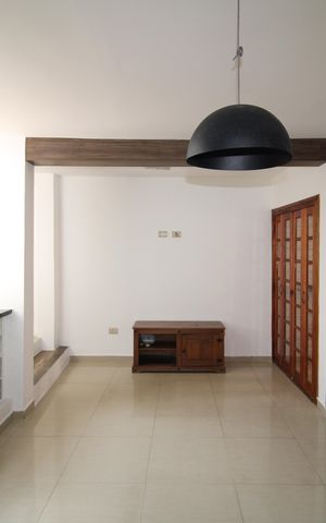 Casa à venda com 108m², 2 quartos e sem vagaSala / Cozinha