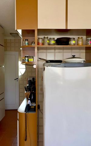 Apartamento à venda com 185m², 3 quartos e 3 vagas Apartamento à venda com 185m², 3 quartos e 3 vagasCozinha