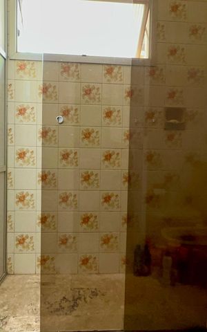 Apartamento à venda com 185m², 3 quartos e 3 vagas Apartamento à venda com 185m², 3 quartos e 3 vagasBanheiro da Suíte 2