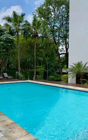 Apartamento à venda com 185m², 3 quartos e 3 vagas Apartamento à venda com 185m², 3 quartos e 3 vagasPiscina