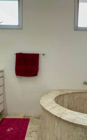 Apartamento à venda com 185m², 3 quartos e 3 vagas Apartamento à venda com 185m², 3 quartos e 3 vagasBanheiro da Suíte 3