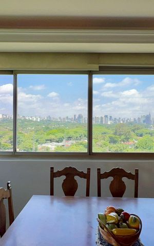Apartamento à venda com 185m², 3 quartos e 3 vagas Apartamento à venda com 185m², 3 quartos e 3 vagasSala de Jantar
