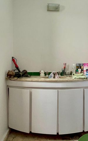 Apartamento à venda com 185m², 3 quartos e 3 vagas Apartamento à venda com 185m², 3 quartos e 3 vagasBanheiro da Suíte 1