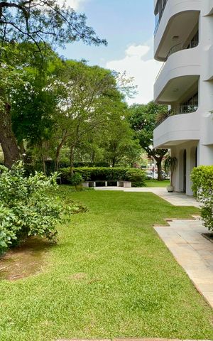 Apartamento à venda com 185m², 3 quartos e 3 vagas Apartamento à venda com 185m², 3 quartos e 3 vagasÁrea comum