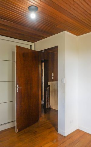 Casa para alugar com 240m², 3 quartos e 10 vagas Casa para alugar com 240m², 3 quartos e 10 vagasQuarto 3