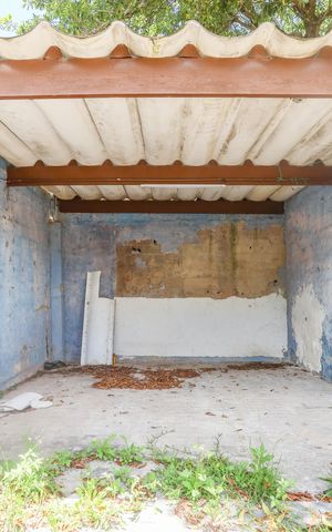 Casa para alugar com 240m², 3 quartos e 10 vagas Casa para alugar com 240m², 3 quartos e 10 vagasGaragem