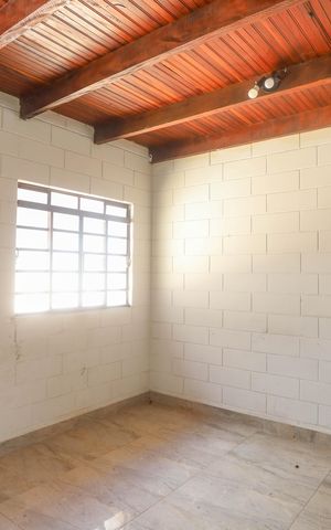 Casa para alugar com 240m², 3 quartos e 10 vagas Casa para alugar com 240m², 3 quartos e 10 vagasCozinha