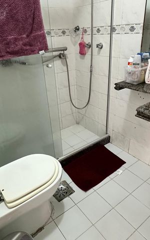 Apartamento à venda com 106m², 2 quartos e 1 vagaBanheiro social 