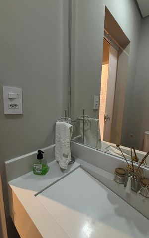 Casa à venda com 136m², 2 quartos e 3 vagas Casa à venda com 136m², 2 quartos e 3 vagasLavabo