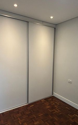 Casa à venda com 136m², 2 quartos e 3 vagas Casa à venda com 136m², 2 quartos e 3 vagasSuite 1