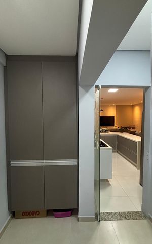 Casa à venda com 136m², 2 quartos e 3 vagas Casa à venda com 136m², 2 quartos e 3 vagasÁrea de Serviço