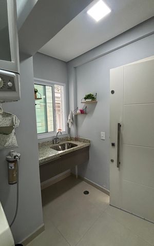 Casa à venda com 136m², 2 quartos e 3 vagas Casa à venda com 136m², 2 quartos e 3 vagasÁrea de Serviço