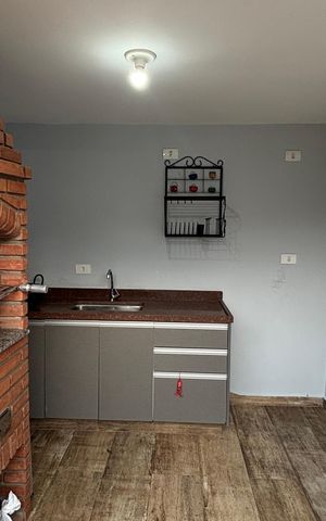Casa à venda com 136m², 2 quartos e 3 vagas Casa à venda com 136m², 2 quartos e 3 vagasQuintal